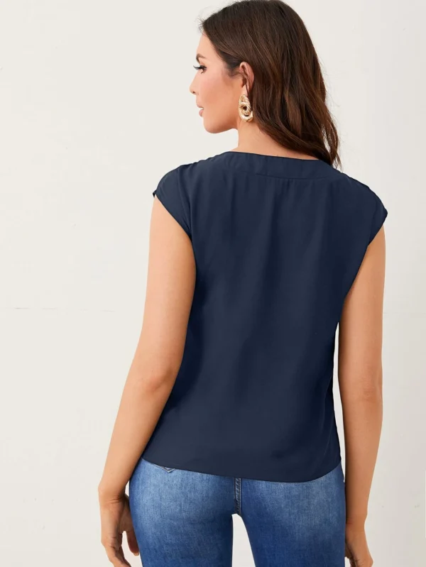 Top unicolor escote V - Imagen 5