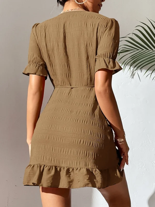 Vestido cruzado de cuello cruzado con nudo lateral ribete con fruncido - Imagen 6