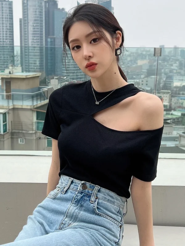 Camiseta con abertura tejido de canal?