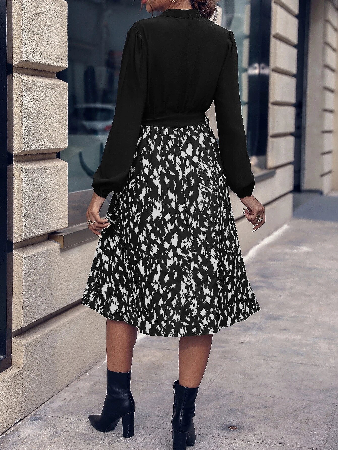 Vestido con cintur?n con estampado de lunares de manga farol - Imagen 6