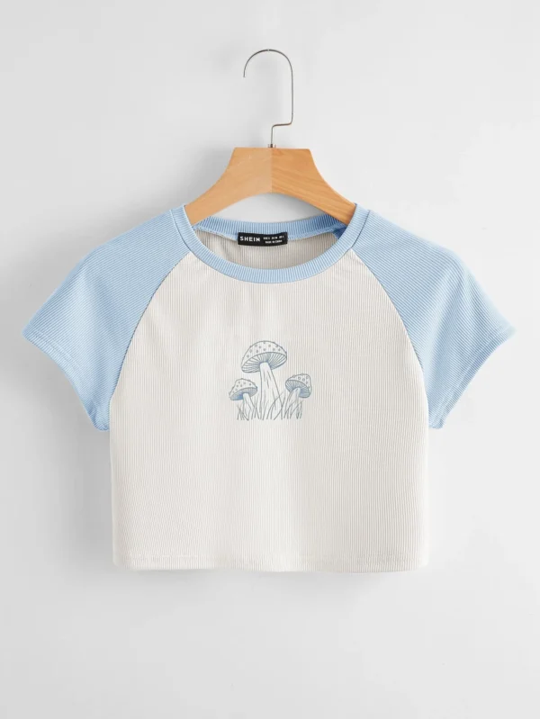 Camiseta corta de manga ragl?n con estampado de seta