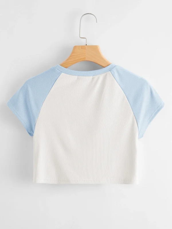 Camiseta corta de manga ragl?n con estampado de seta - Imagen 4