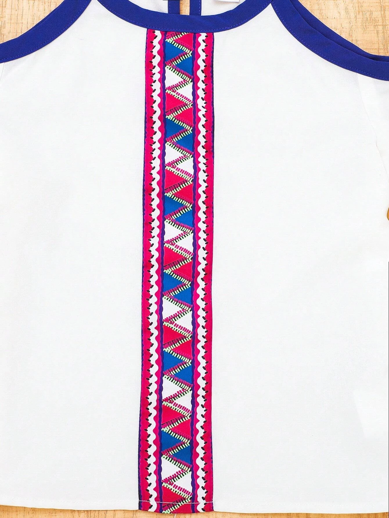 Chicas Blusa con estampado geom?trico de hombros descubiertos unido en contraste de manga con volante - Imagen 4