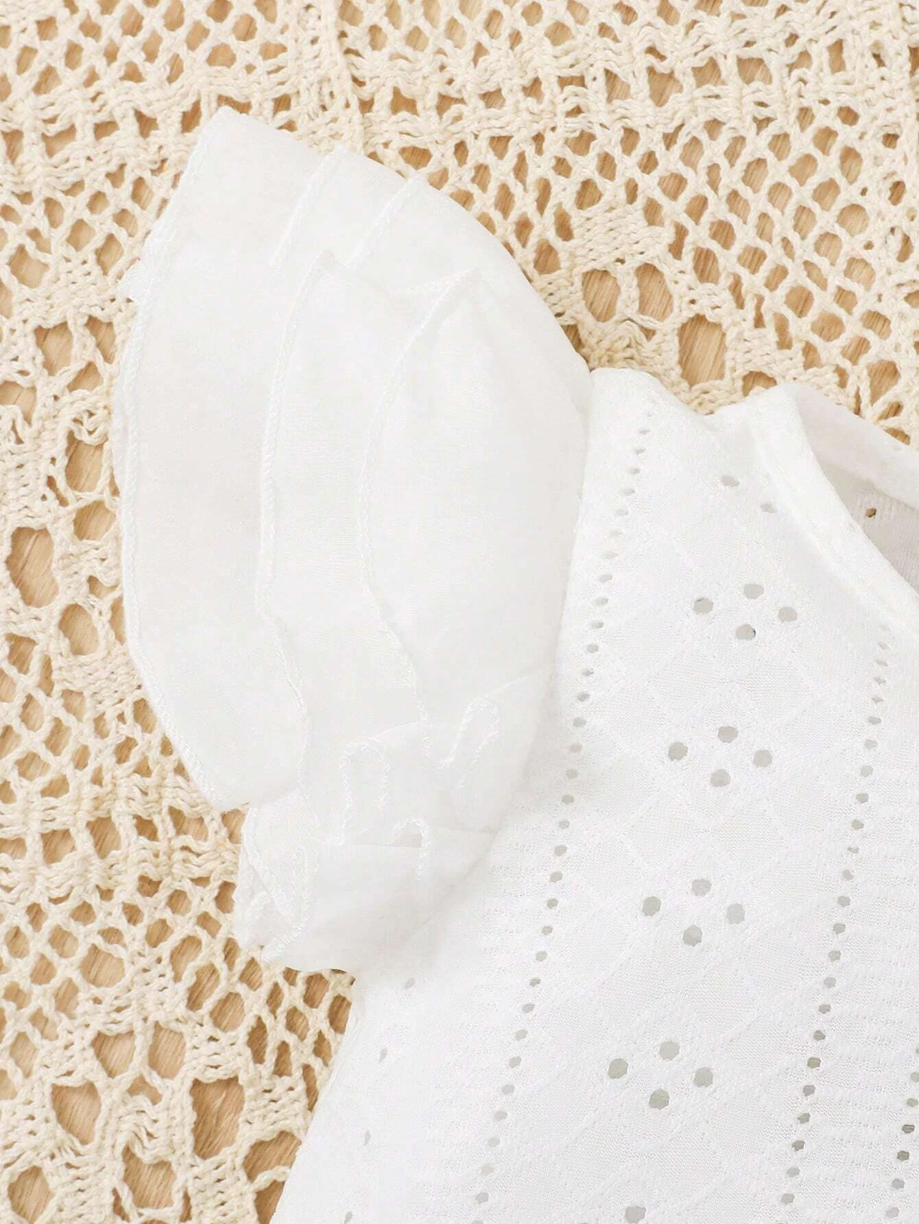 Beb? Camiseta con bordado con ojal ribete con fruncido - Imagen 3