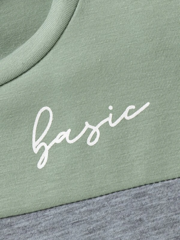 Camiseta con estampado de letra con costura - Imagen 3