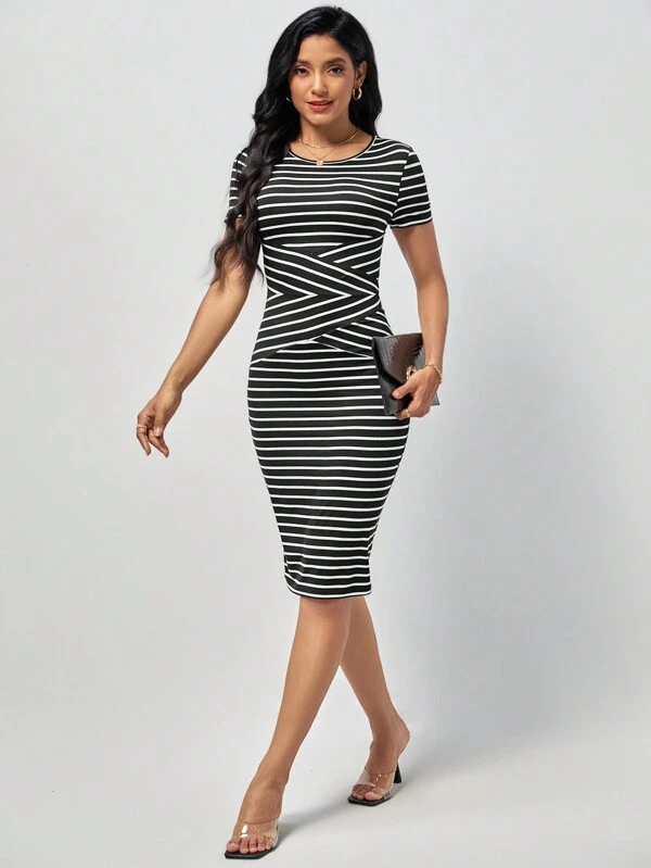 Vestido ajustado con estampado de rayas - Imagen 6