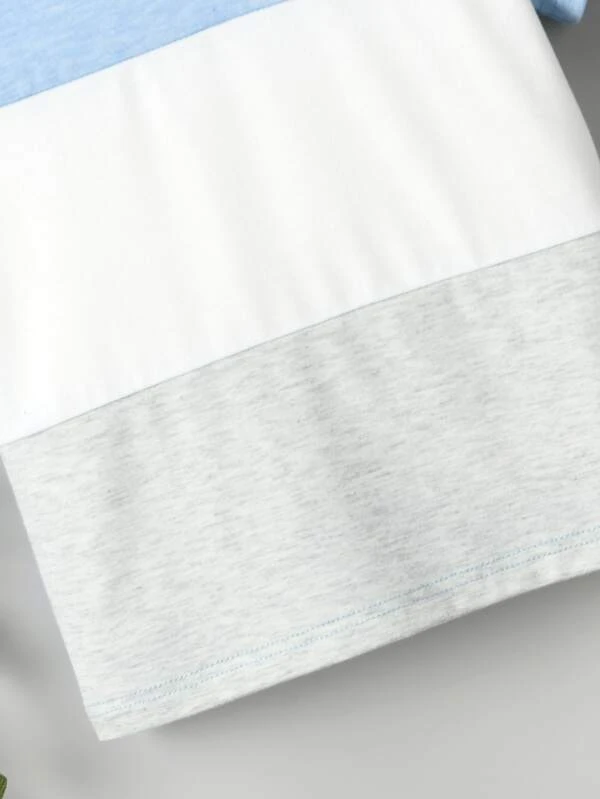 Ni?ito Camiseta con estampado de dinosaurio de color combinado - Imagen 4