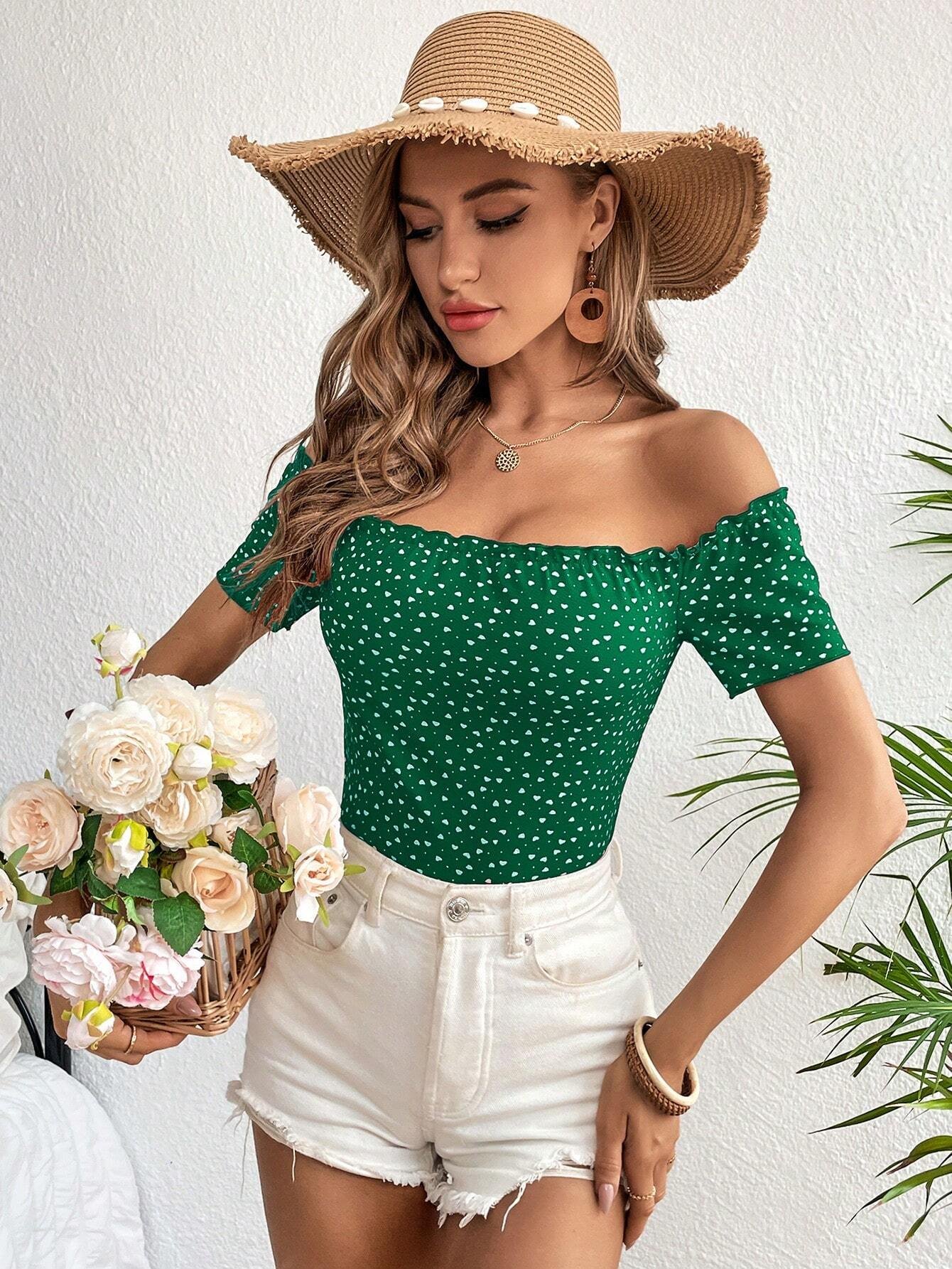 Camiseta con estampado de coraz?n de hombros descubiertos ribete en forma de lechuga - Imagen 4