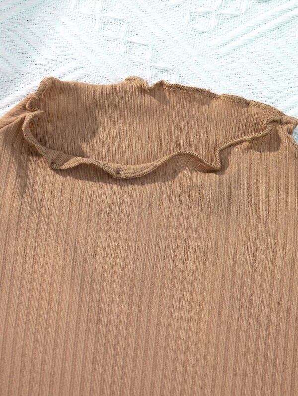 Camiseta ribete con fruncido de cuello alto - Imagen 6