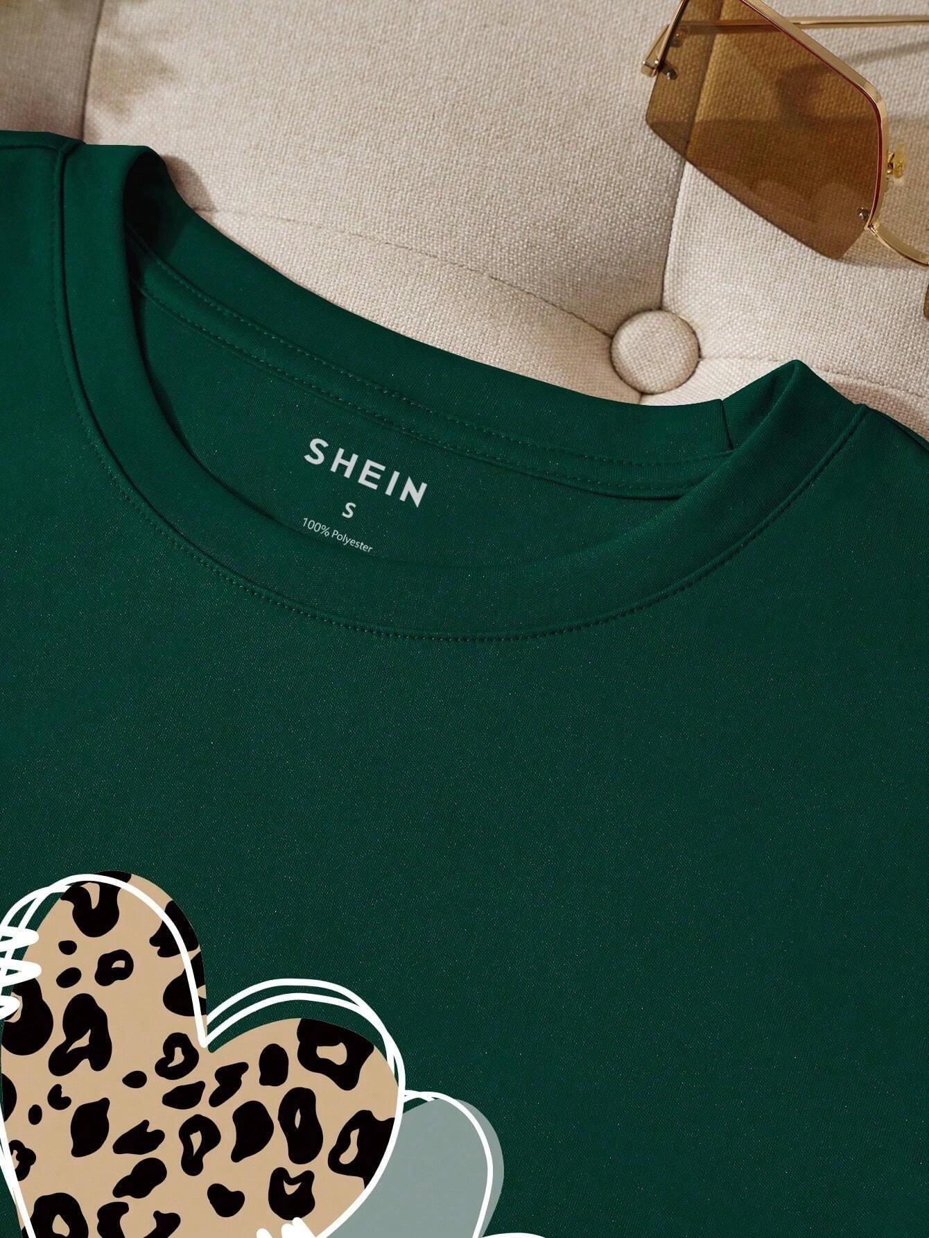 Camiseta con estampado de coraz?n colores y letras - Imagen 3