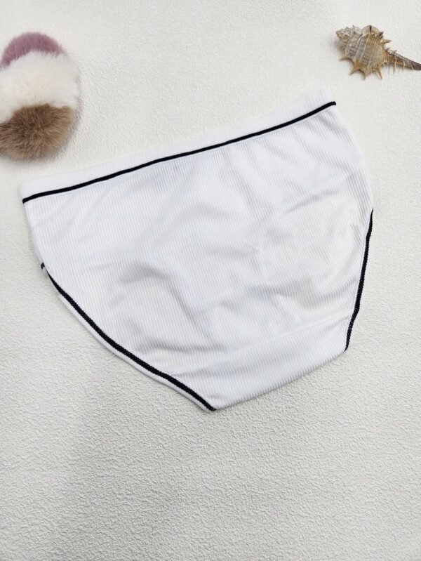 4 piezas de pantis de triangulo de bloqueo de color de tiro medio para mujeres con diseño de nudo - Imagen 2