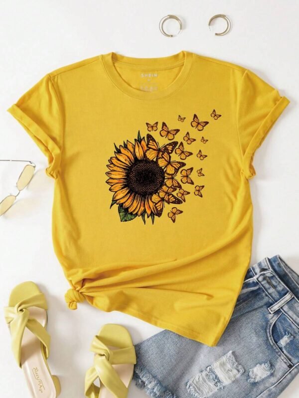 Camiseta con girasol con con estampado de mariposa