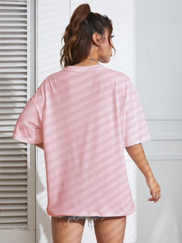Camiseta de hombros ca?dos con estampado de coche y letra - Imagen 2