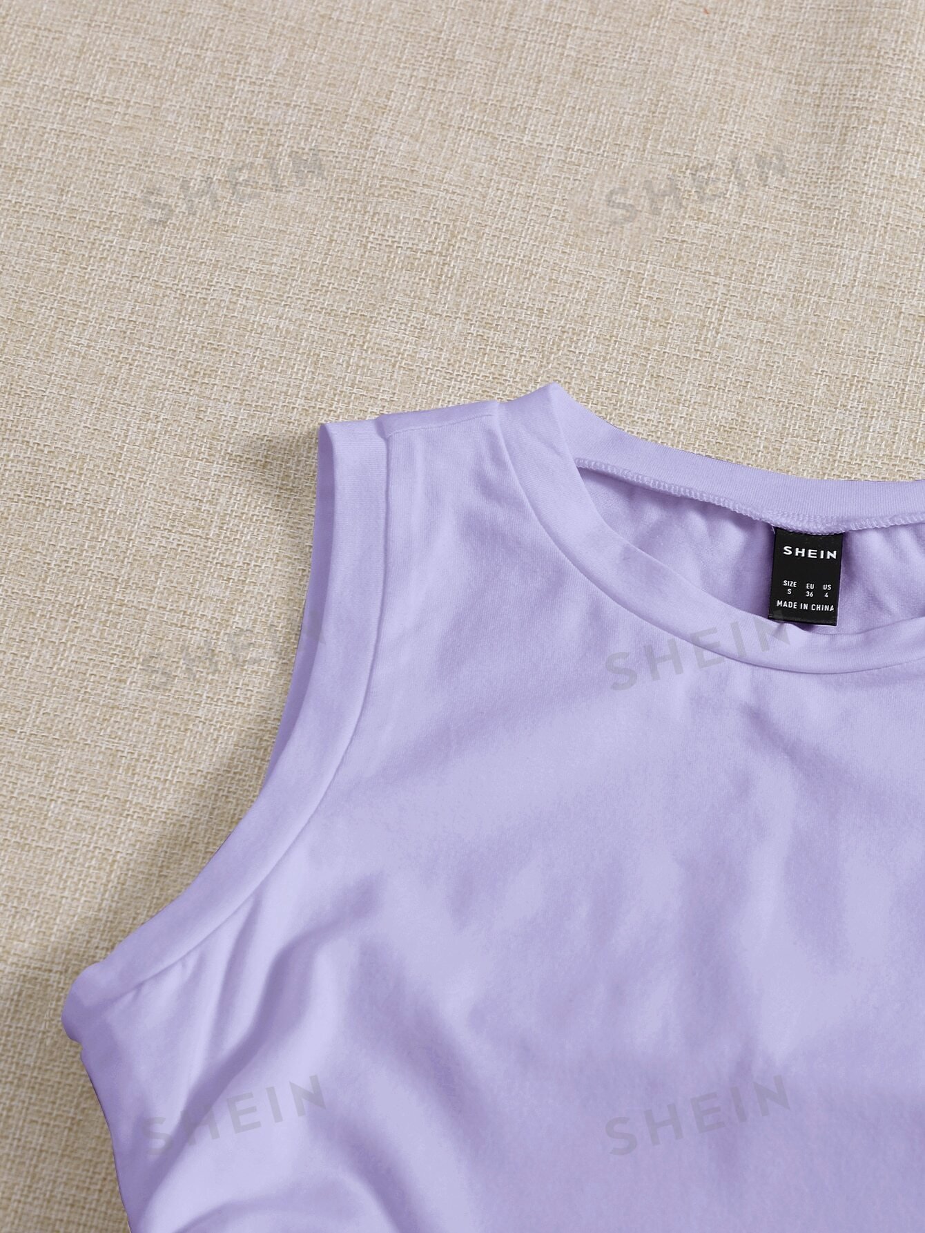 Top tank corto con fruncido lateral con cordón - Imagen 2