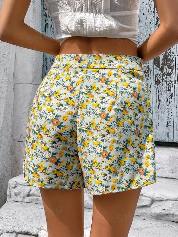 Shorts de talle alto con estampado floral - Imagen 3