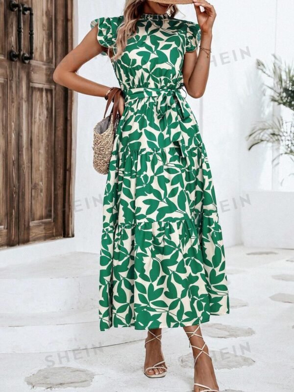 Vestido con cinturón con estampado de plantas bajo con fruncido