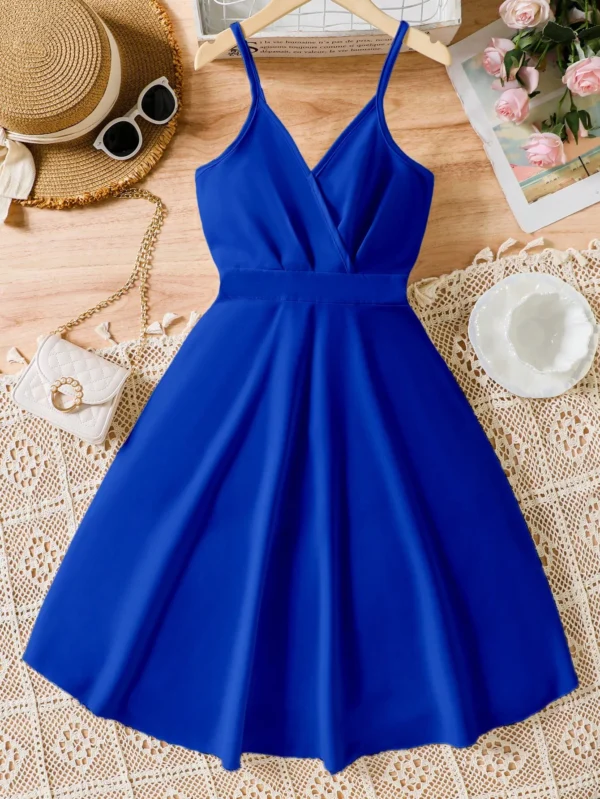 Vestido de tirantes unicolor cruzado delantero