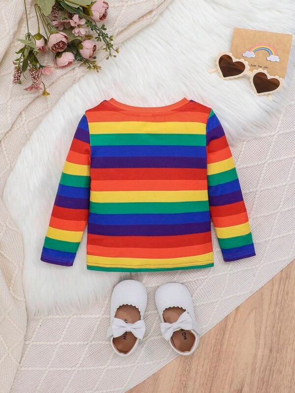 Camiseta de rayas de arcoíris con estampado - Imagen 3