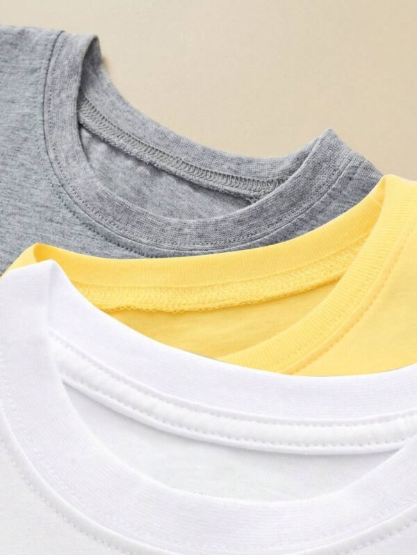 camisetas gráficas con dinosaurios y letras - Imagen 3