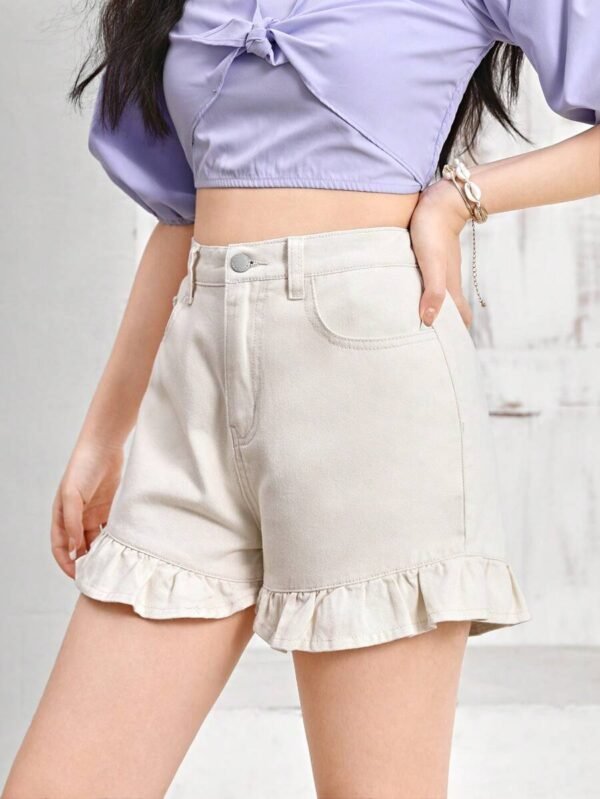 Shorts de mezclilla con ribete de volantes color albaricoque