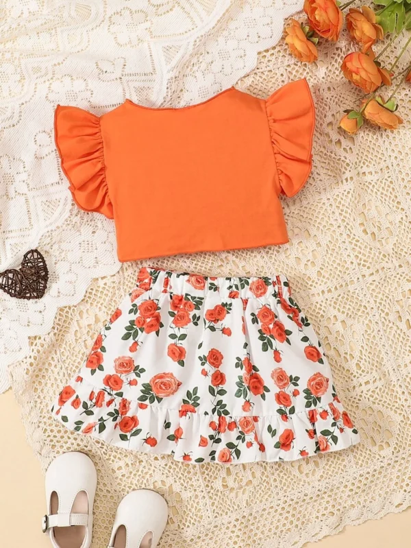 Blusa De Niña Con Borde De Volantes Y La Parte Delantera Torcida Y Falda Con Estampado Floral - Imagen 2