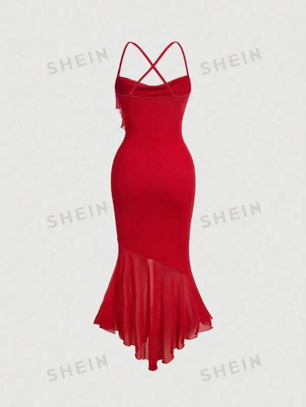 Vestido camisero de volantes rojo con vuelo de sirena fruncido - Imagen 3
