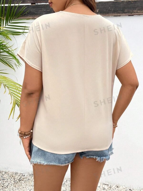 Camisa Sólida Con Corte De Concha Recortada Con Mangas De Murciélago - Imagen 2