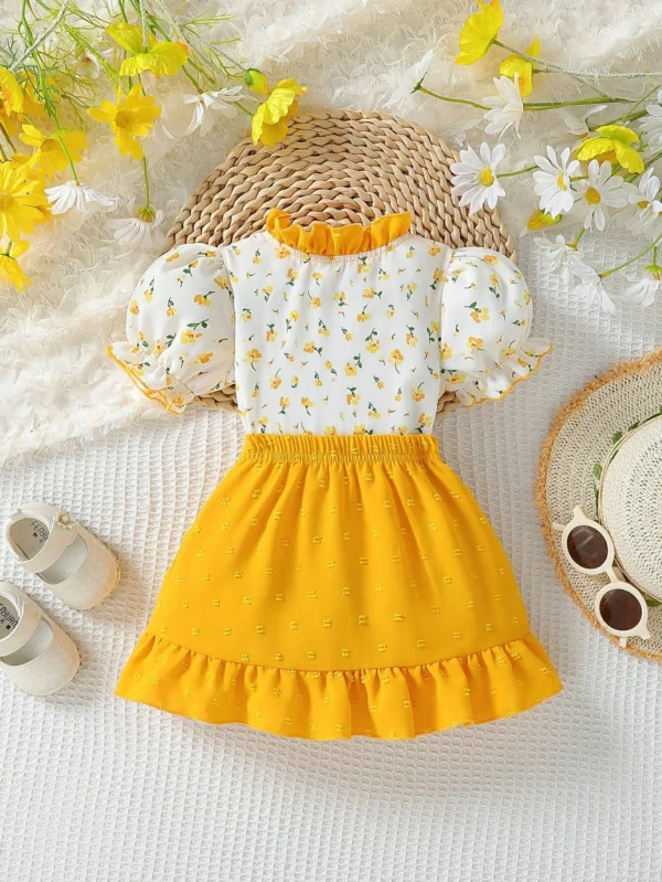 Conjunto de blusa de manga de globos con impresión floral y falda con dobladillo de volantes - Imagen 2
