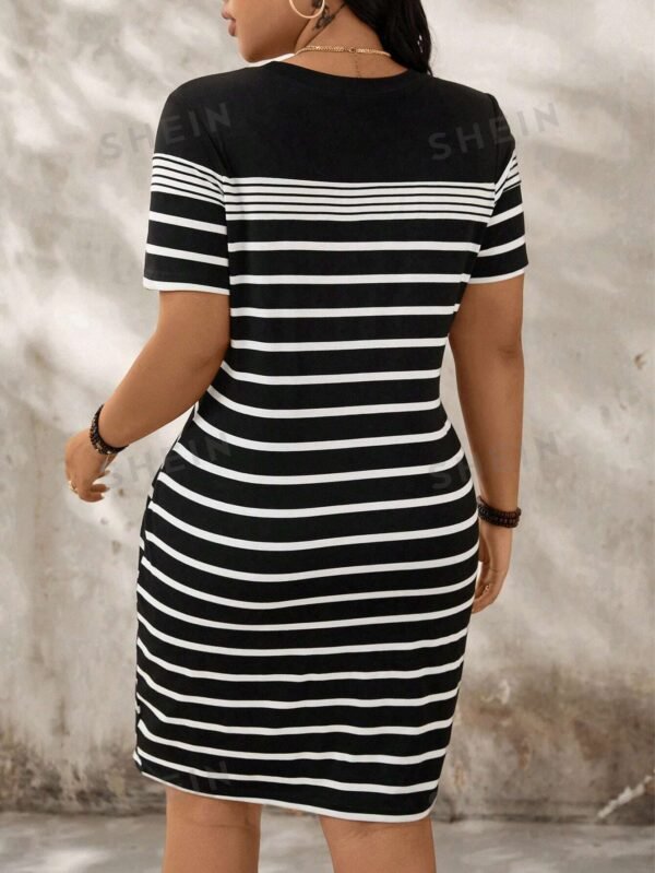 Vestido casual de verano de talla grande con cuello redondo - Imagen 2