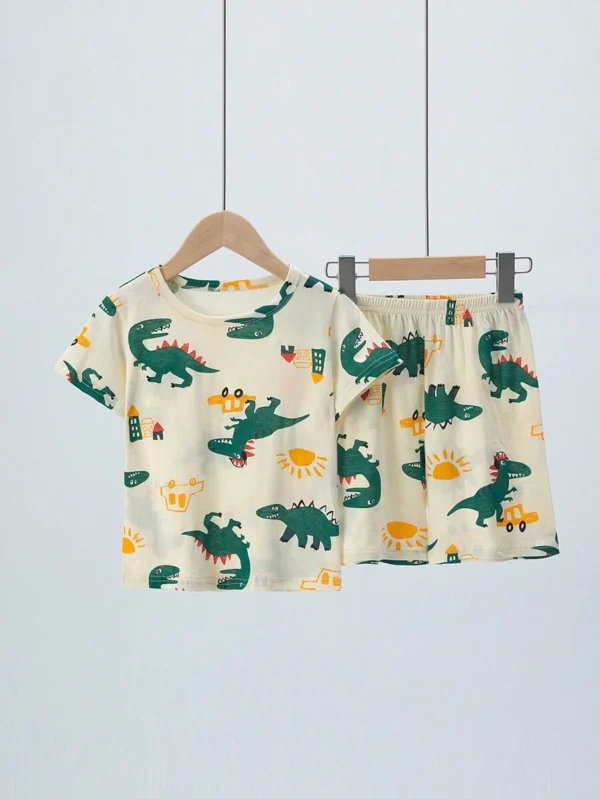 Conjunto de pijama con parte superior de manga corta y pantalones cortos con estampado de dinosaurios