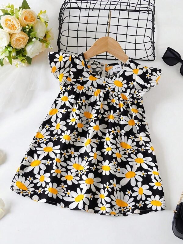 vestido de princesa con mangas voladoras de moda y lindo