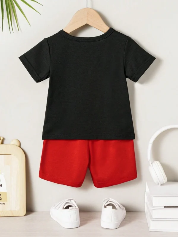 Conjunto de camiseta de manga corta y pantalones cortos para niño bebé - Imagen 2