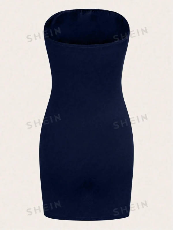 Vestido bandeau negro con abertura en el bajo de corte ajustado - Imagen 3