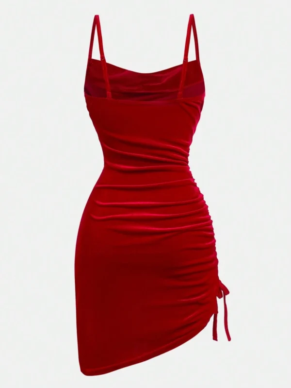 Vestido rojo de terciopelo con cuello en V para chicas - Imagen 3