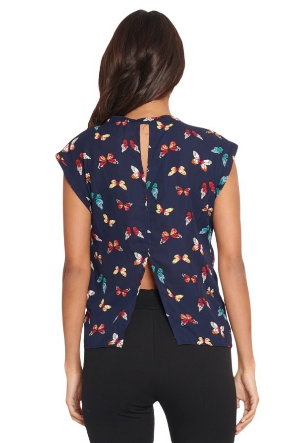 BLUSA ESTAMPADO DE MARIPOSAS - Imagen 2
