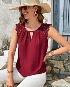 Blusa de cuello con abertura de ojo panel con encaje con diseño de fruncido