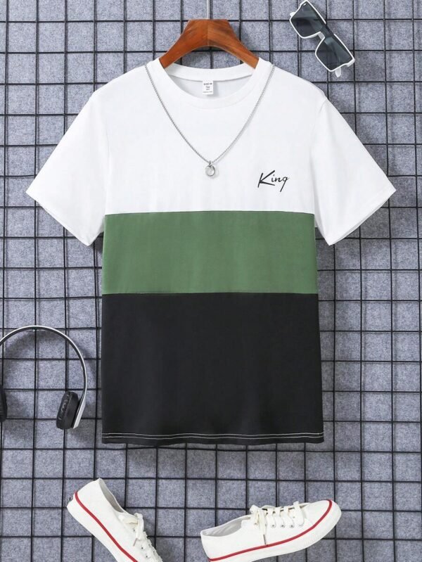 Camiseta Con Impresión De Letras Y Bloques De Color