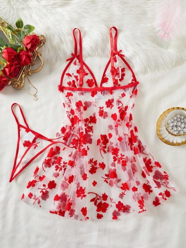 Conjunto de lencería de mujer con vestido de malla con adorno floral y tanga - Imagen 2
