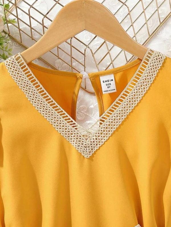 Vestido De Cintura Con Cinturón Y Manga De Volante Con Borde - Imagen 3