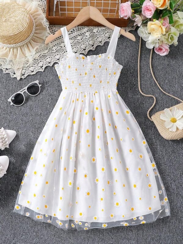 Vestido De Tirantes Con Panel De Volantes Superpuesto De Malla Bordada Floral