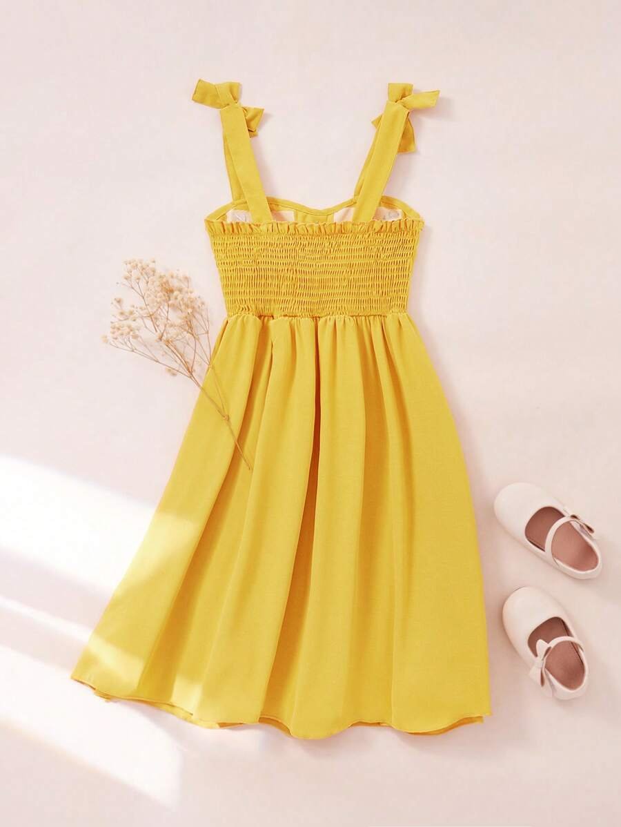 Vestido de verano sin mangas y acampanado con flores bordadas - Imagen 2