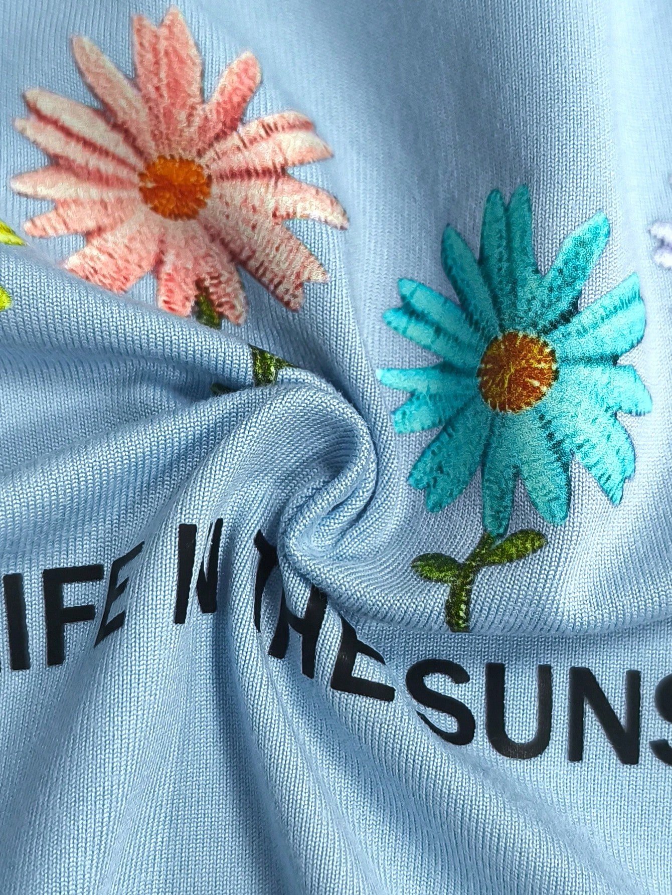 Camiseta de mujer casual con cuello redondo, bordado floral - Imagen 3