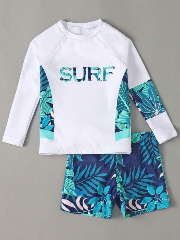 Conjunto de traje de baño de manga larga y shorts con estampado tropical