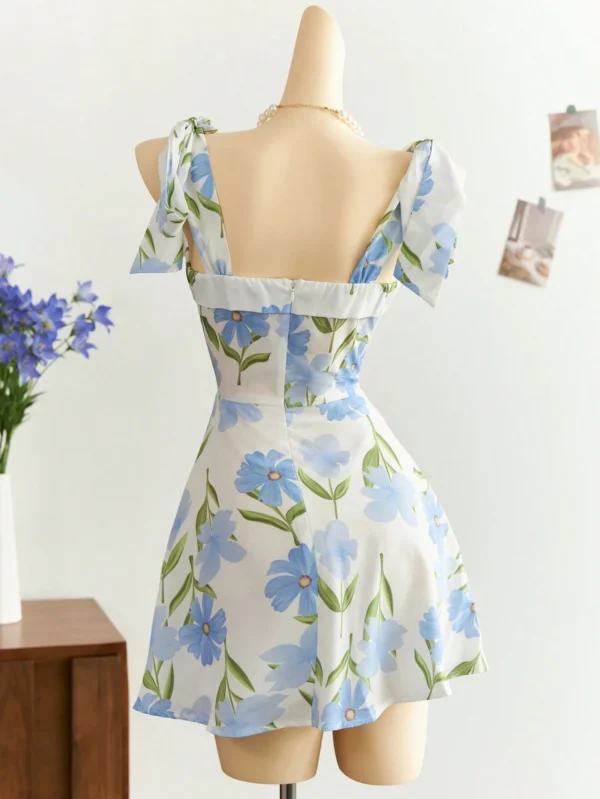 Vestido corto de línea A con estampado floral y cintura con lazada - Imagen 2
