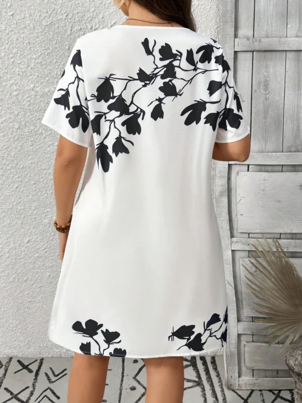 Vestido informal con botones y bolsillos con bordado floral - Imagen 2