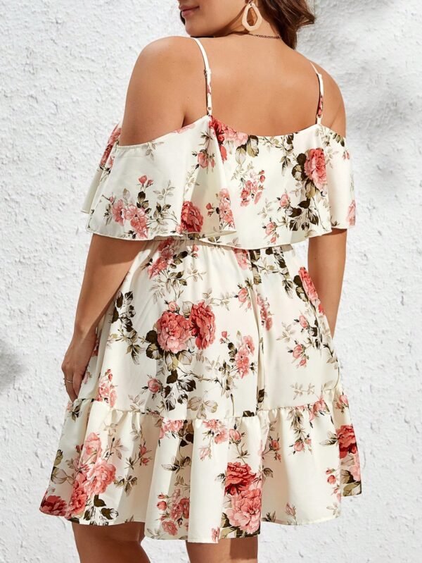 Vestido bohemio de verano con estampado floral - Imagen 2