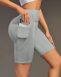 Pantalones cortos deportivos sin costuras con bolsillo