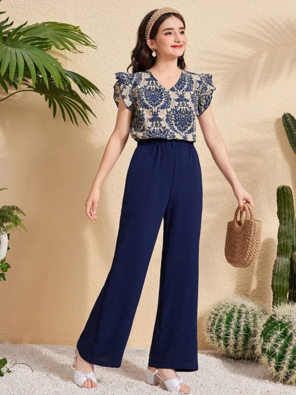 Set de blusa y pantalones con gráfico vintage - Imagen 3