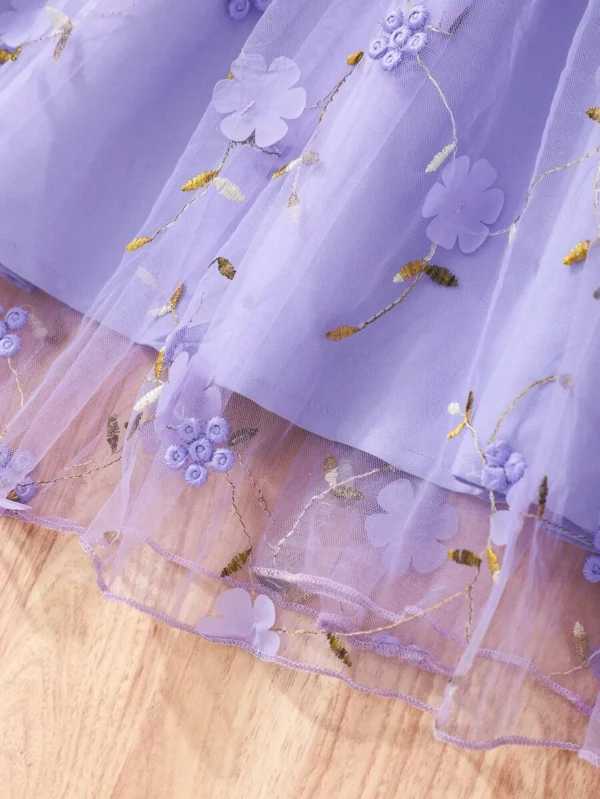 Vestido de tela de malla con estampado floral elegante - Imagen 3