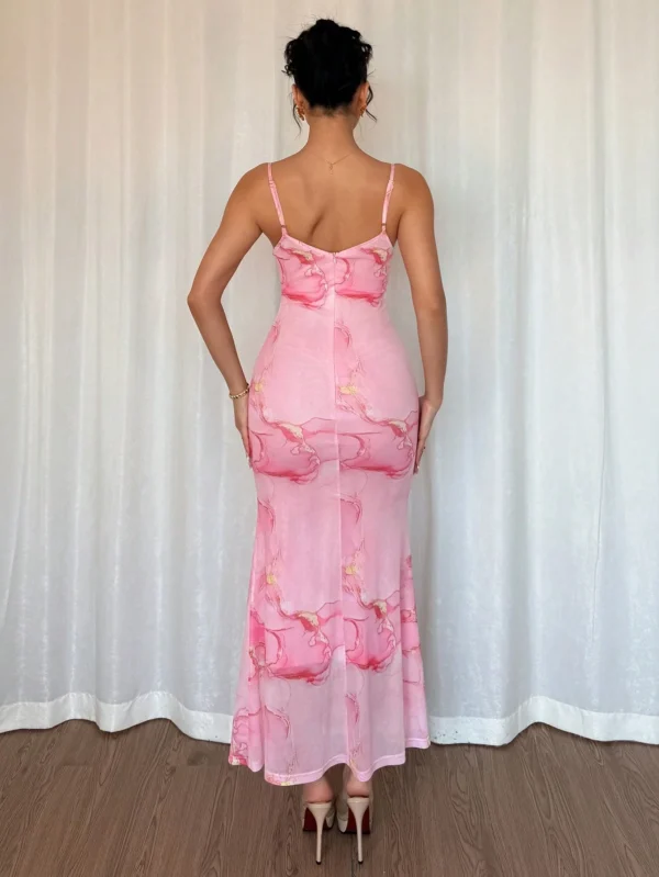 Vestido elegante de escote drapeado, tirantes finos, hombros abiertos - Imagen 2